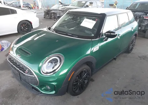 2023 Mini Clubman Cooper S z USA, uszkodzony, nr VIN WMWLV7C01P2T81923